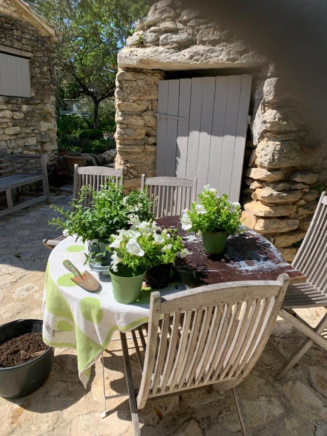 Le Mas Du Lavoir Gordes Exteriör bild